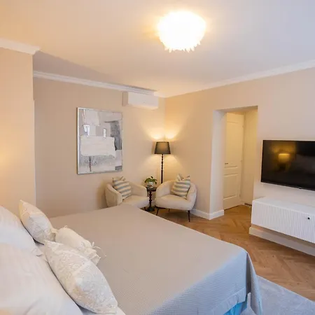 And Style Luxury 4*