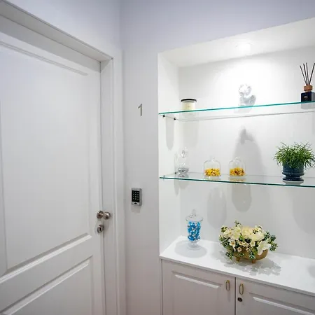 And Style Luxury Split